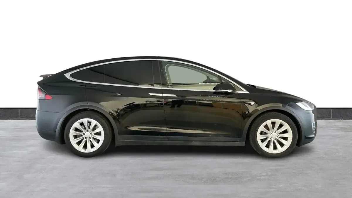 Used Tesla Model X 244 kW (333 HP) 2018 Black SUV