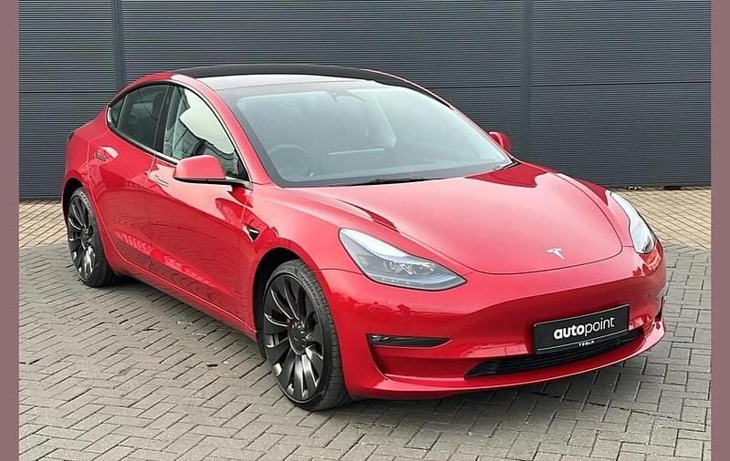 Used Tesla Model 3 Performance 461 kW (627 HP) 2023 Red Sedan