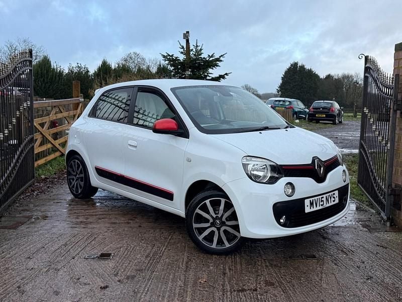 Used Renault Twingo Dynamique 70 HP (51 kW) 2015 White Hatchback