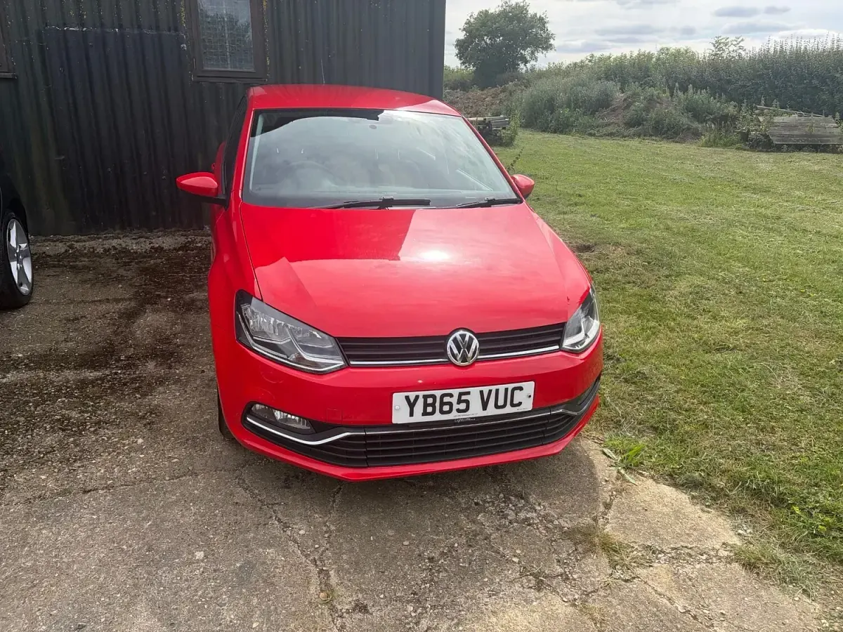 Used VW Polo SE 2015 Red Hatchback