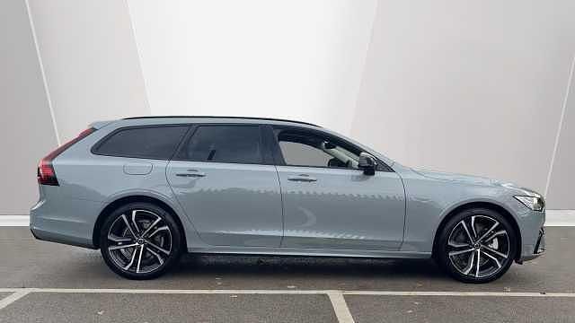 Used Volvo V90 Ultra 449 HP (330 kW) 2024 Grey Estate