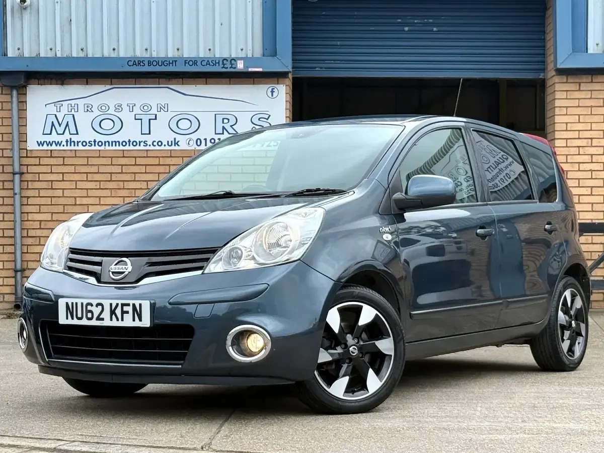 Used Nissan Note N-TEC 110 HP (80 kW) 2012 Blue Hatchback