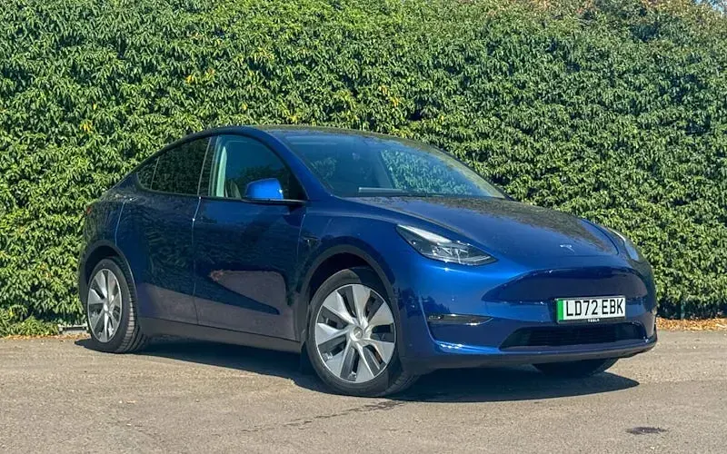 Used Tesla Model Y Long Range AWD 286 kW (389 HP) 2025 SUV