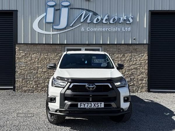 Used Toyota HiLux 204 HP (150 kW) 2023 White Pickup