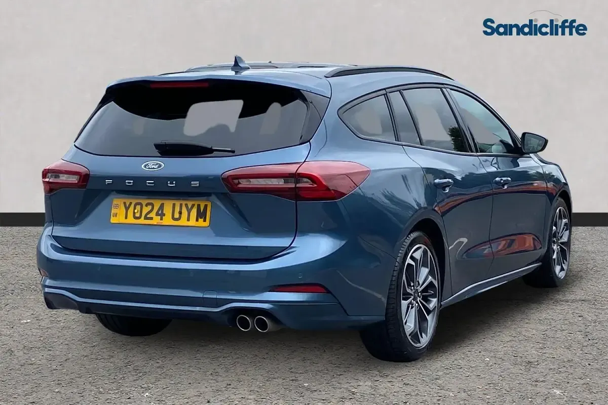 Used Ford Focus ST-Line X 125 HP (91 kW) 2024 Blue Estate