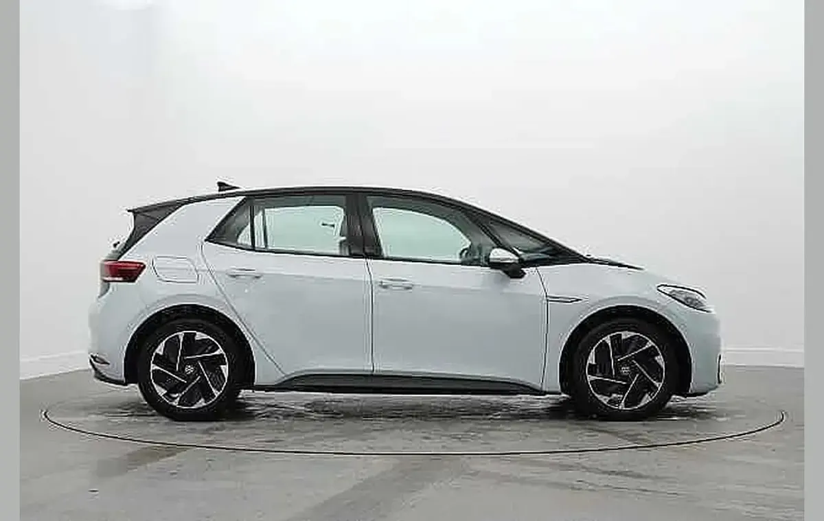 Usado VW ID.3 Pro Performance 150 kW (204 HP) 2021 Branco Citadino