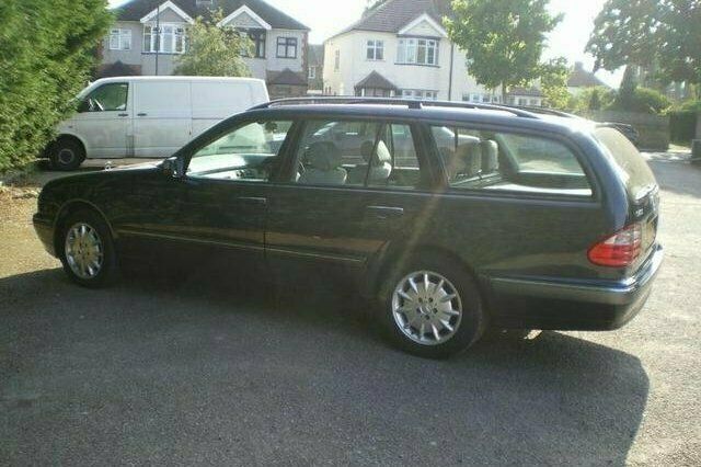 Used 2001 Mercedes E200 Elegance Estate | £1,795 - Image 1/4