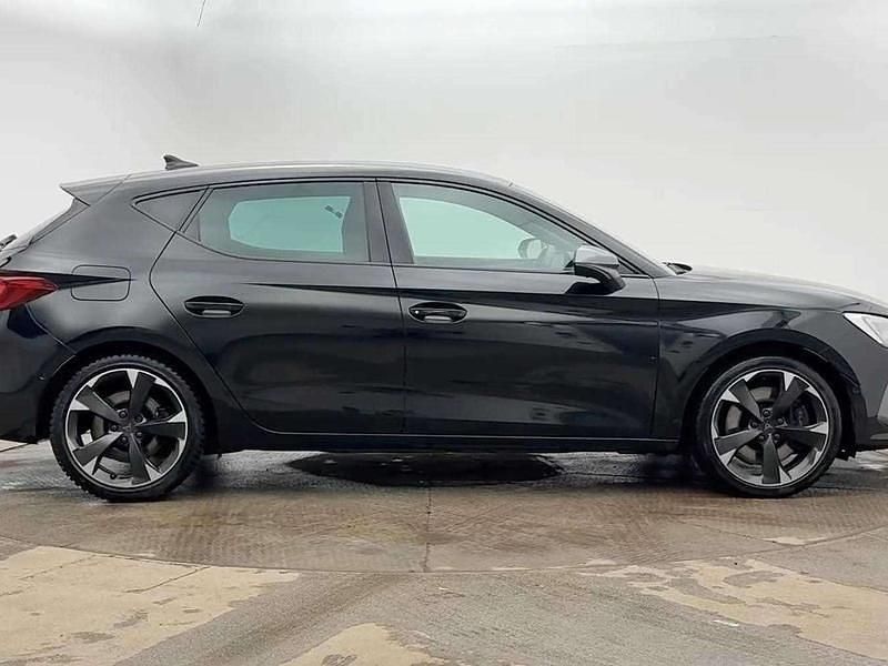 Used Cupra Leon VZ1 310 HP (228 kW) 2021 Black Hatchback