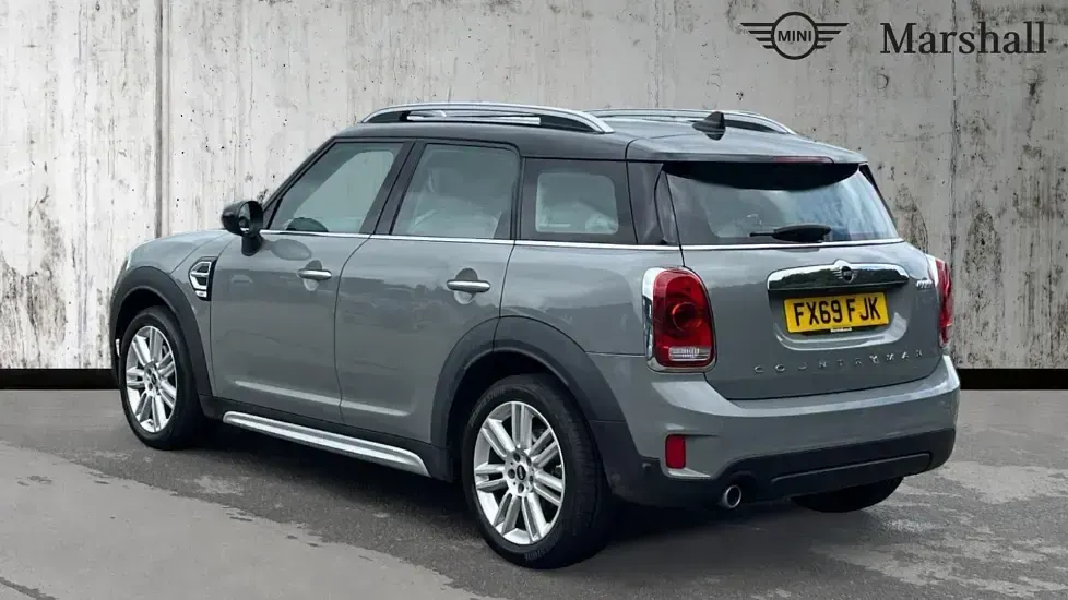 Used Mini Cooper Countryman Exclusive 134 HP (98 kW) 2019 Grey SUV