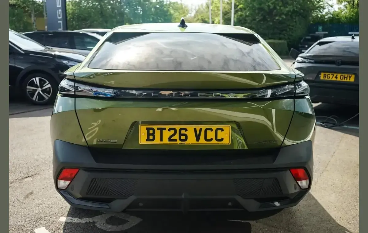 New Peugeot 408 Premium 143 HP (105 kW) 2026 Green SUV