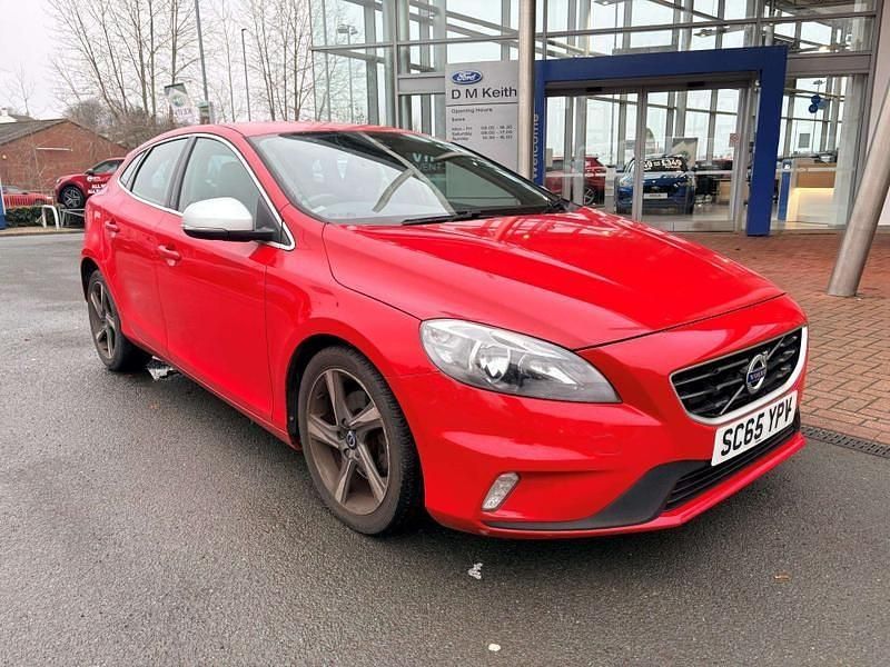 Used Volvo V40 R-Design 2016 Red Hatchback