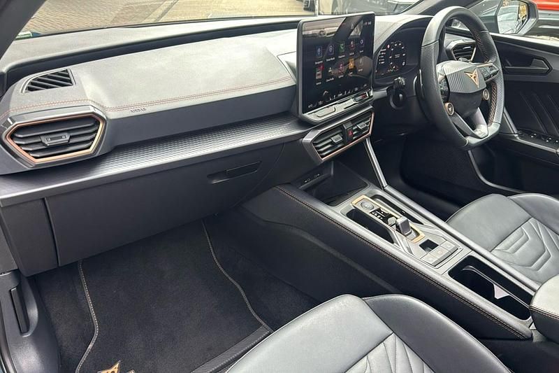 Used Cupra Leon VZ2 300 HP (220 kW) 2025 Grey Hatchback