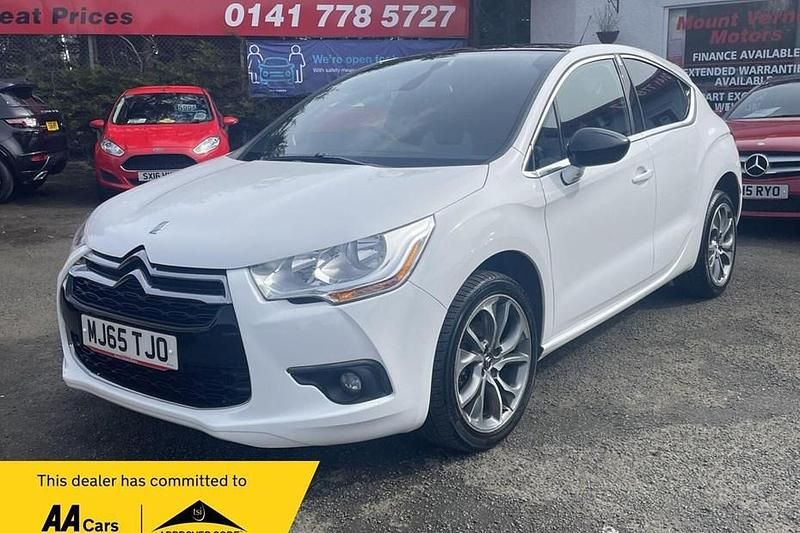 Used Citroën DS4 115 HP (84 kW) 2015 White Hatchback