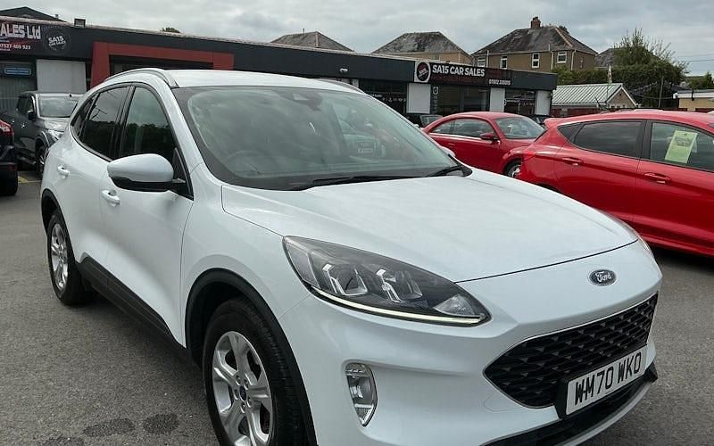 Used Ford Kuga Zetec 120 HP (88 kW) 2021 White SUV