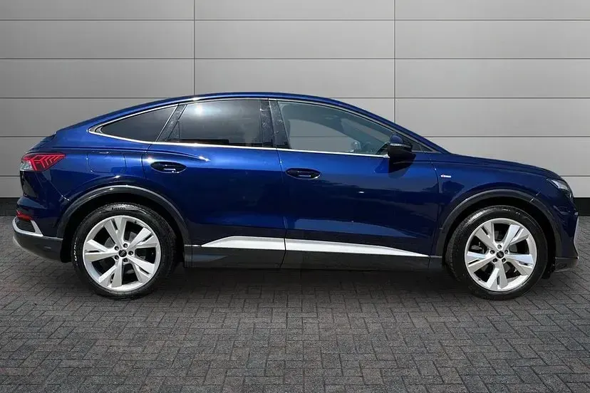 Used Audi Q4 Sportback e-tron S-Line 123 kW (168 HP) 2023 Navarra blue SUV