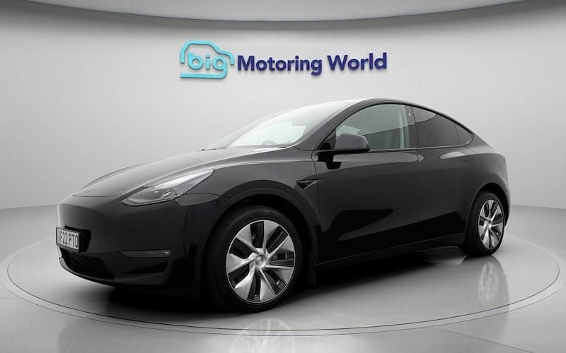 Used Tesla Model Y Long Range AWD 286 kW (389 HP) 2025 SUV