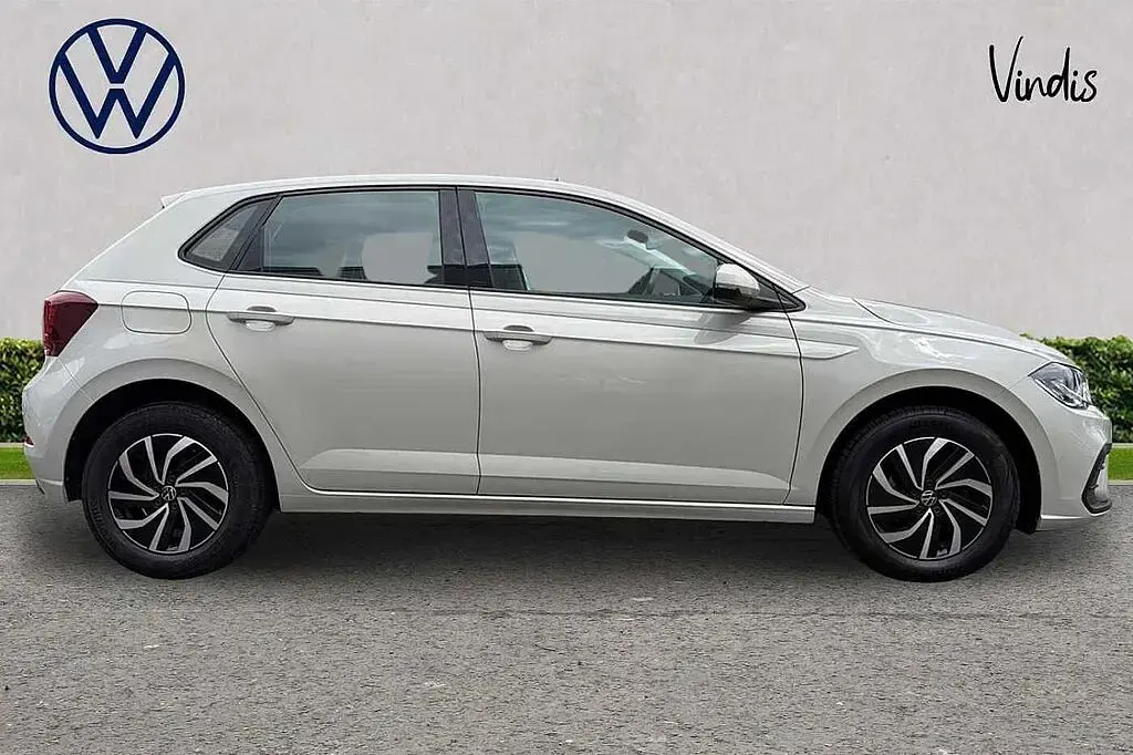 Used VW Polo Life 95 HP (69 kW) 2022 Grey Hatchback