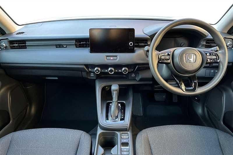 Used Honda HR-V Elegance 131 HP (96 kW) 2023 White SUV