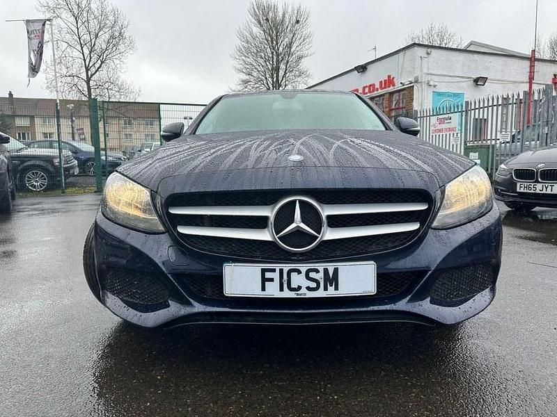 Begagnad Mercedes C200 Executive 184 HK (135 kW) 2016 Blå Sedan