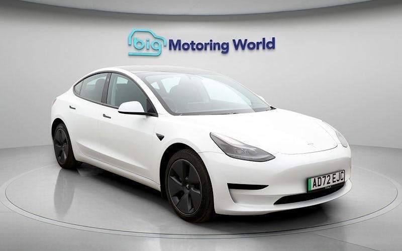 Used Tesla Model 3 RWD 208 kW (283 HP) 2023 White Sedan