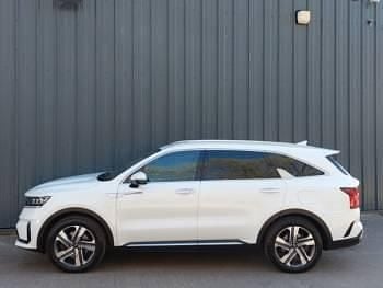 Used Kia Sorento 201 HP (147 kW) 2021 White SUV