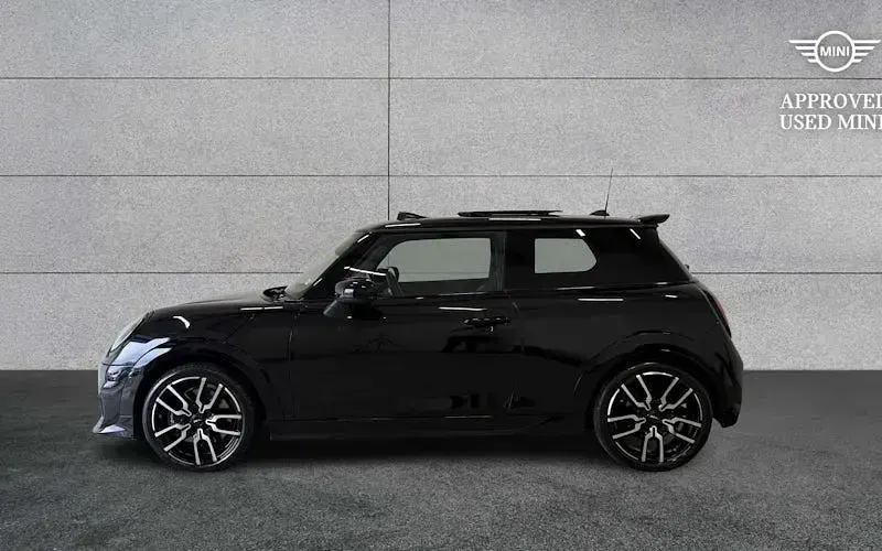 Used Mini Cooper Sport 150 kW (204 HP) 2026 Hatchback