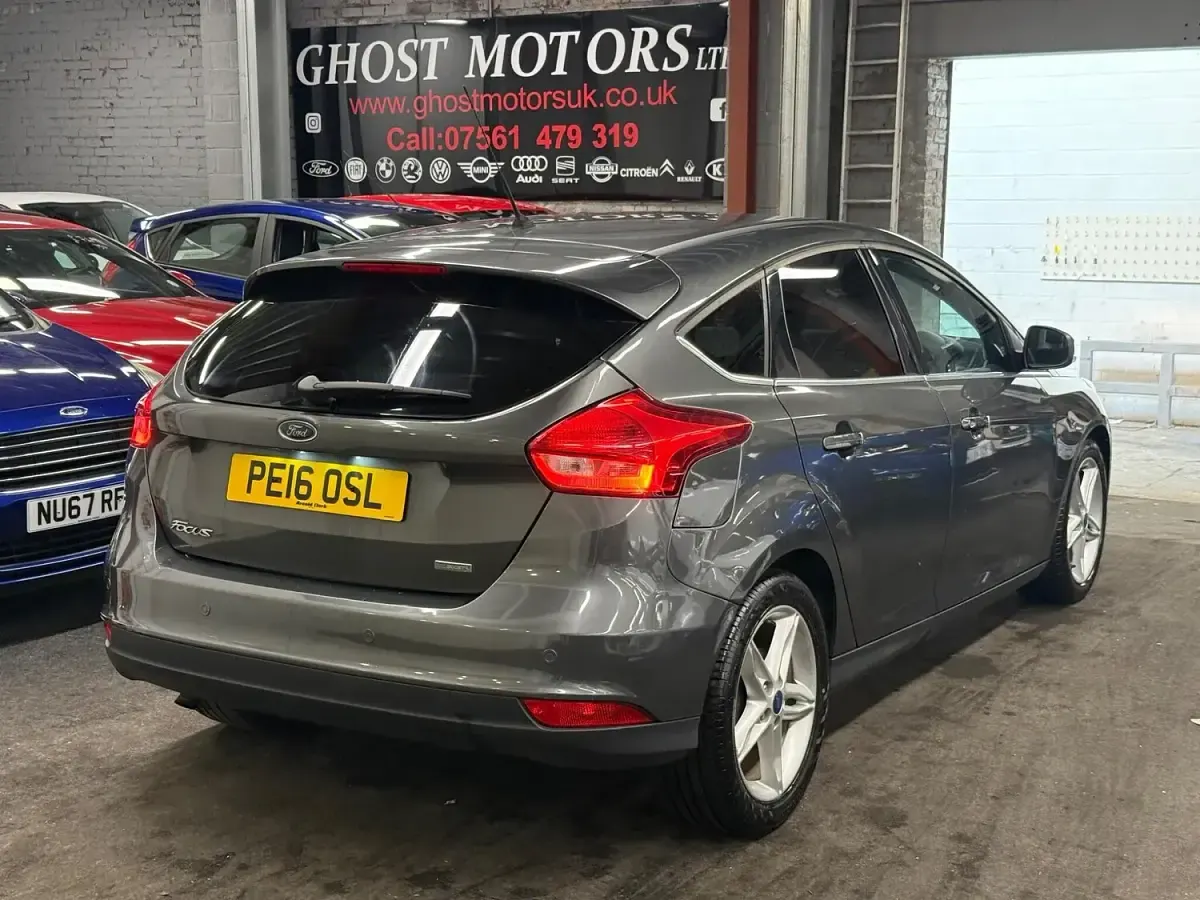 Used Ford Focus Titanium 2016 Grey Hatchback