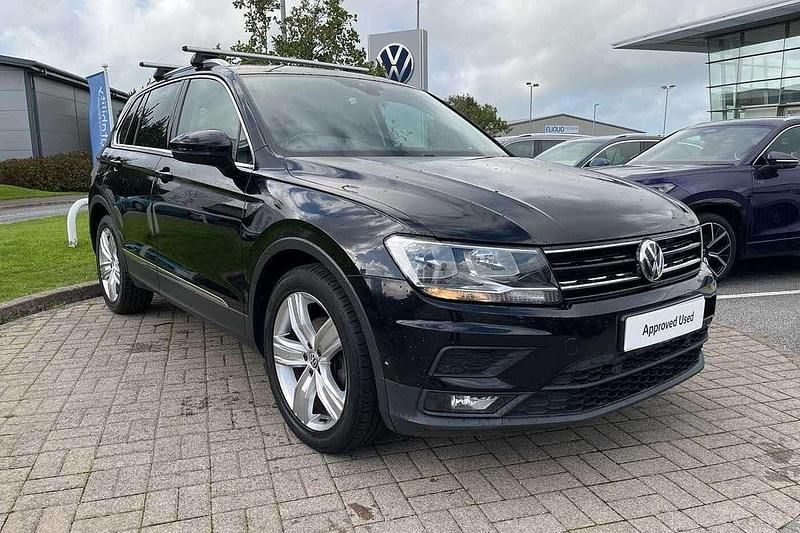 Black Used 2020 VW Tiguan Match SUV | £15,795 (Fair price) - Image 1/4