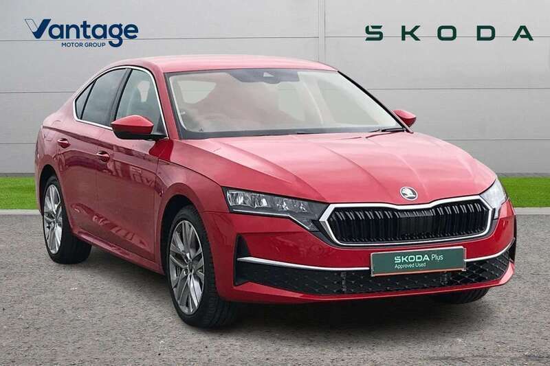 Red Used 2025 Skoda Octavia SE L Hatchback | £27,990 - Image 1/4