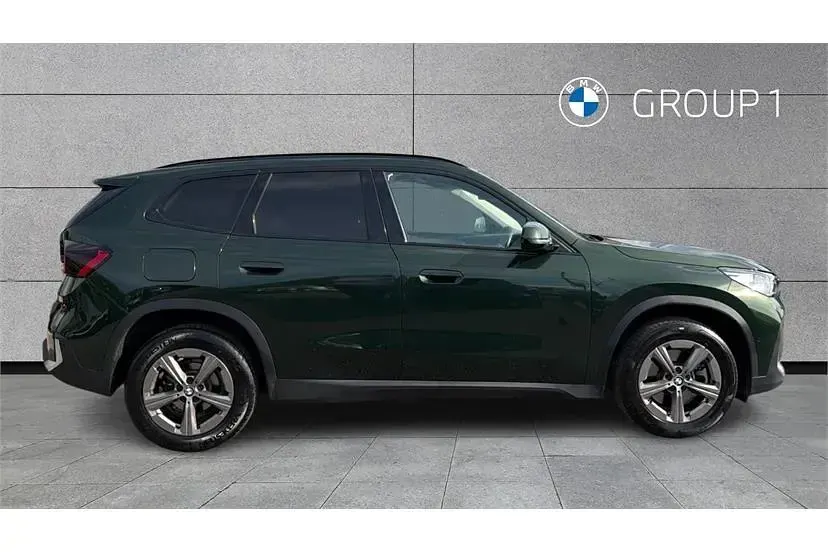 Usado BMW X1 Sport Line 2023 Verde SUV
