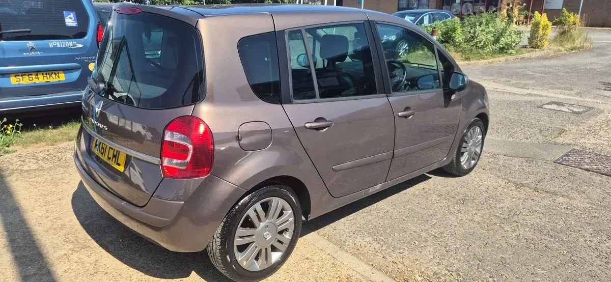 Used Renault Grand Modus Dynamique 2011 Bronze MPV
