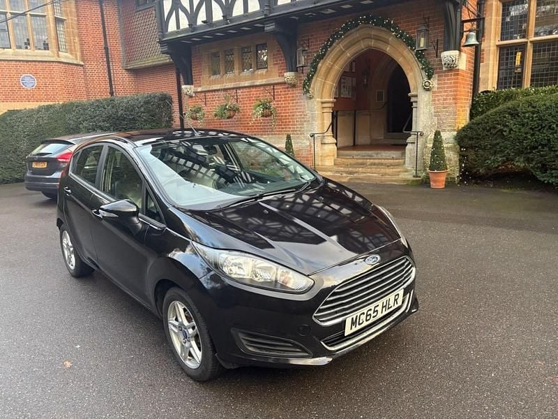 Used Ford Fiesta Style 60 HP (44 kW) 2015 Black Hatchback
