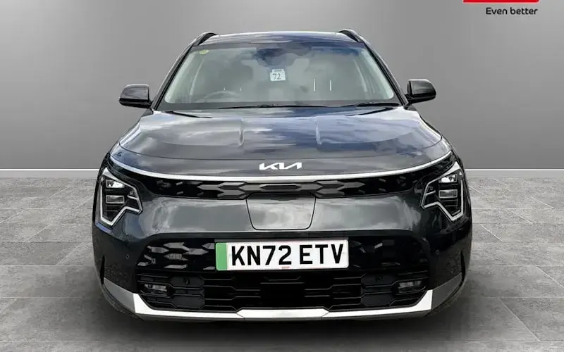 Usado Kia Niro 150 kW (204 HP) 2024 SUV