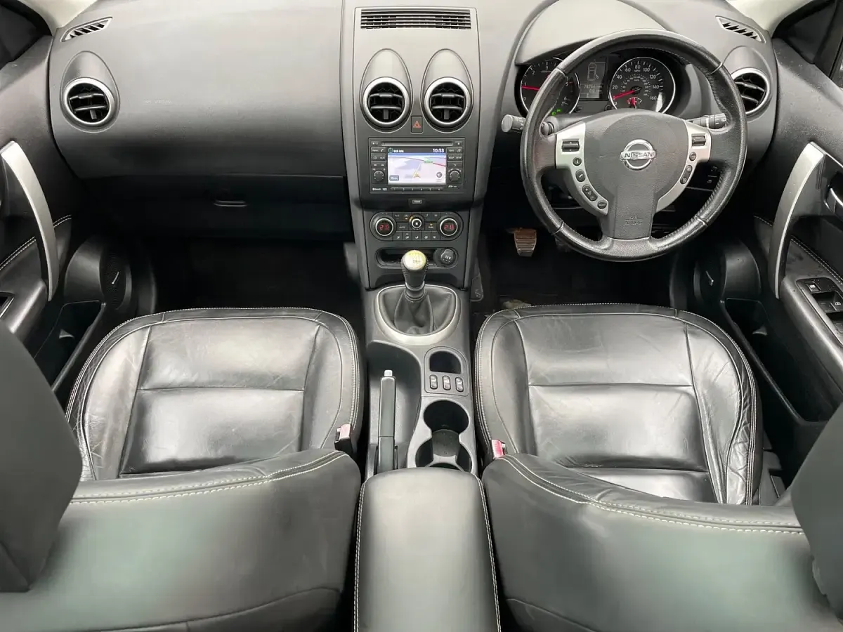 Used Nissan Qashqai +2 Tekna 110 HP (80 kW) 2013 Grey SUV
