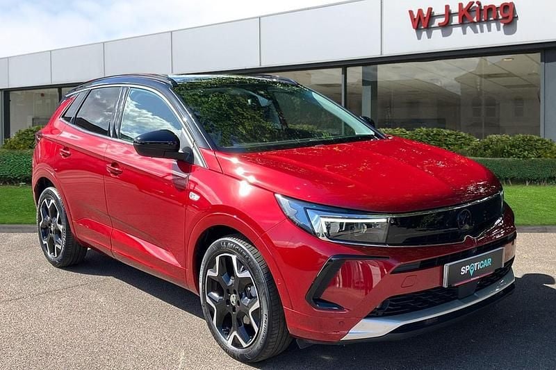 Red Used 2024 Vauxhall Grandland X Ultimate SUV | £23,995 (Fair price) - Image 1/3