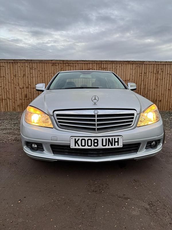 Used Mercedes C180 SE 156 HP (114 kW) 2008 Silver Sedan