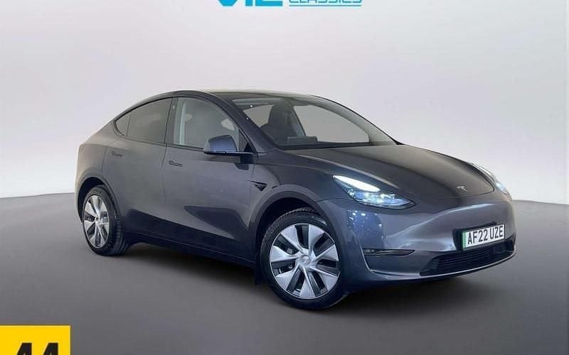 Usado Tesla Model Y Long Range AWD 286 kW (389 HP) 2025 SUV