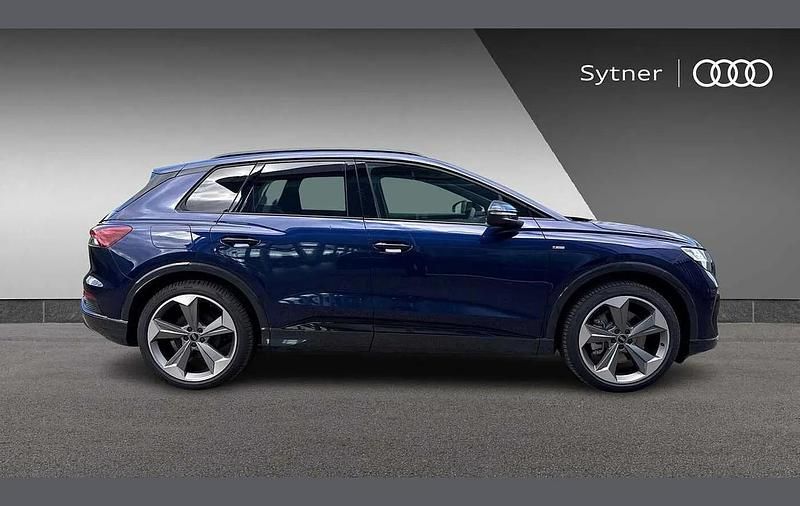 Used Audi Q4 e-tron Black Edition 210 kW (286 HP) 2025 Blue SUV