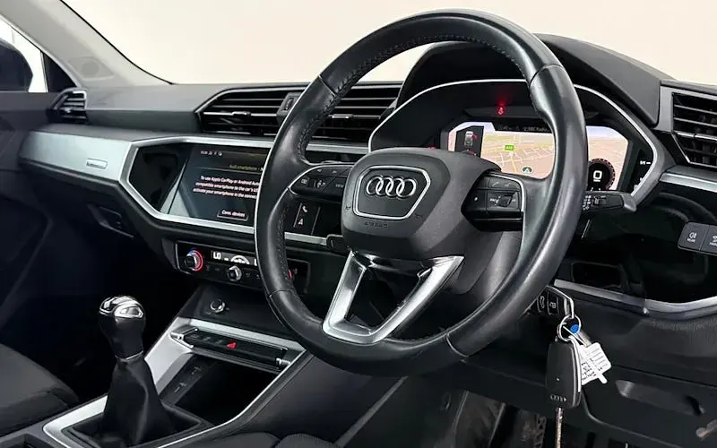 Used Audi Q3 Sport 150 HP (110 kW) 2019 Blue SUV