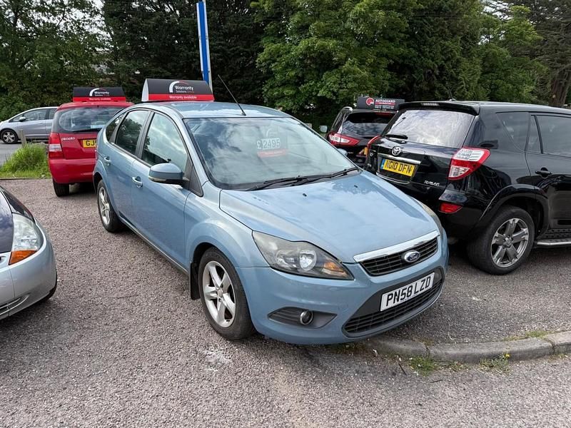 Blue Used 2008 Ford Focus Zetec Hatchback | £1,995 (Expensive) - Image 1/4