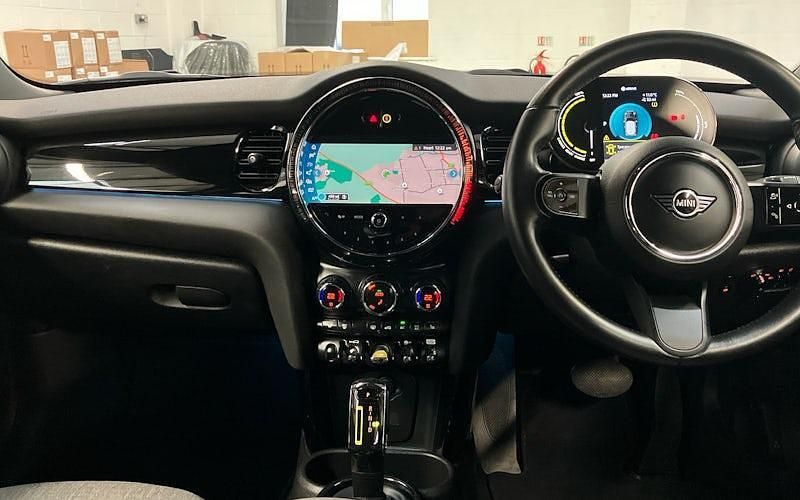 Used Mini Cooper Level 2 135 kW (184 HP) 2023 Hatchback