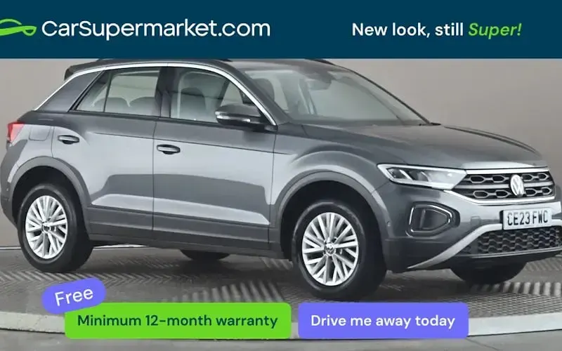 Usado VW T-Roc Life 150 HP (110 kW) 2023 SUV