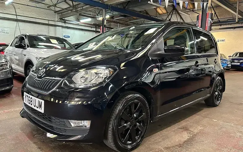 Used Skoda Citigo Colour Edition 60 HP (44 kW) 2018 Black Hatchback