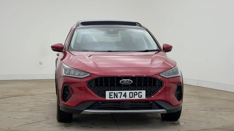 Red Used 2025 Ford Focus Active X Estate | £22,921 (A bit pricey) - Image 1/4