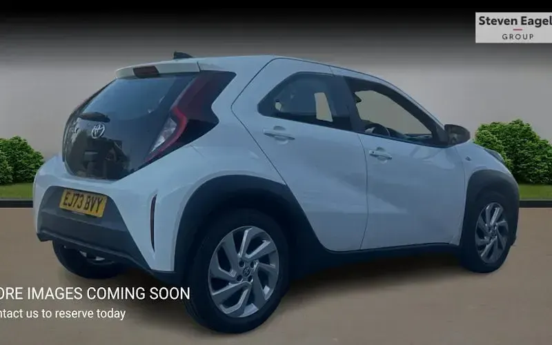 Used Toyota Aygo X PURE 72 HP (52 kW) 2025 SUV