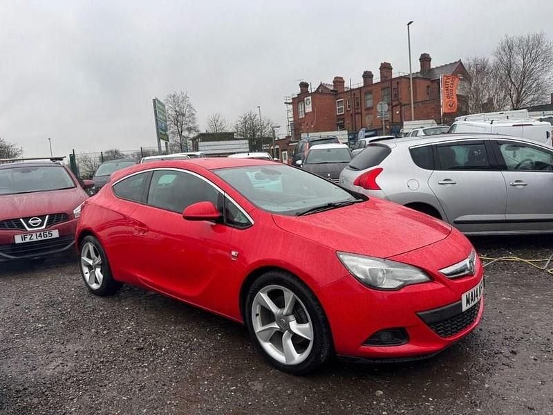Used Vauxhall Astra GTC SRi 140 HP (102 kW) 2014 Red Hatchback