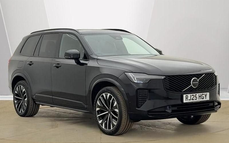 Usado Volvo XC90 Ultra 250 HP (183 kW) 2025 SUV