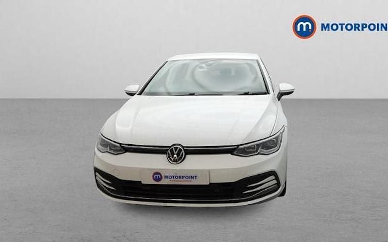 Second-hand VW Golf VIII Style 150 CP (110 kW) 2024 Hatchback
