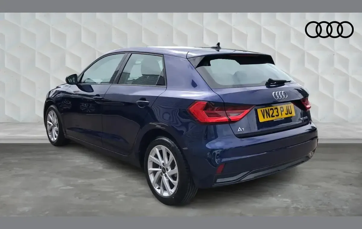Used Audi A1 Sport 108 HP (79 kW) 2023 Blue SUV