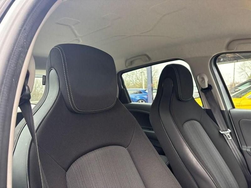 Used Renault Zoe Dynamique 41 kW (56 HP) 2019 Grey Hatchback